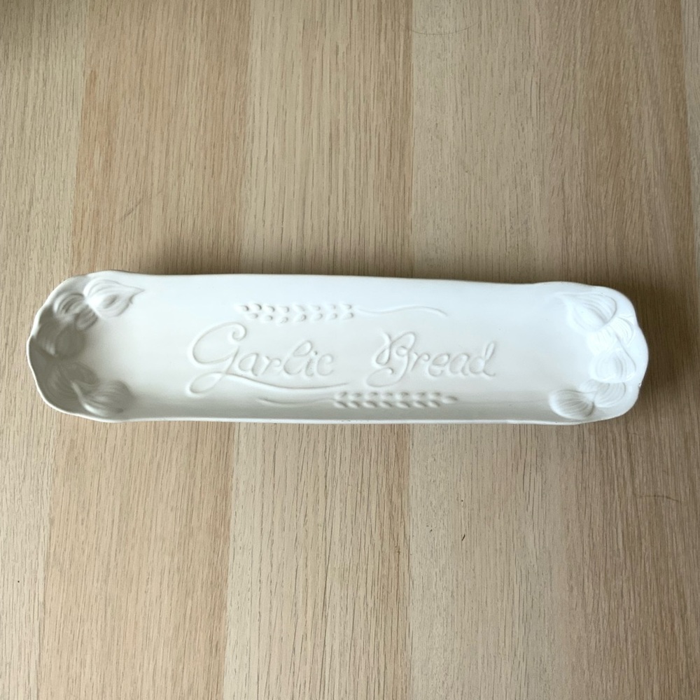 2/$10 Casa Nova Garlic Bread Server/Tray